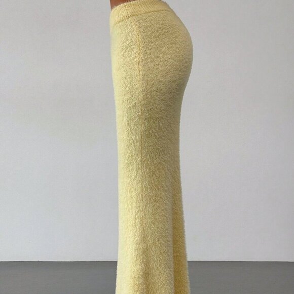 Yellow Casual Womens Oversized Long Sleeve Cardigan and Sweater Maxi Skirt set - Picture 6 of 10